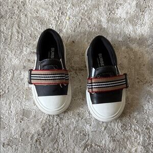 Burberry Kids Black and White Sneakers with Red Accents